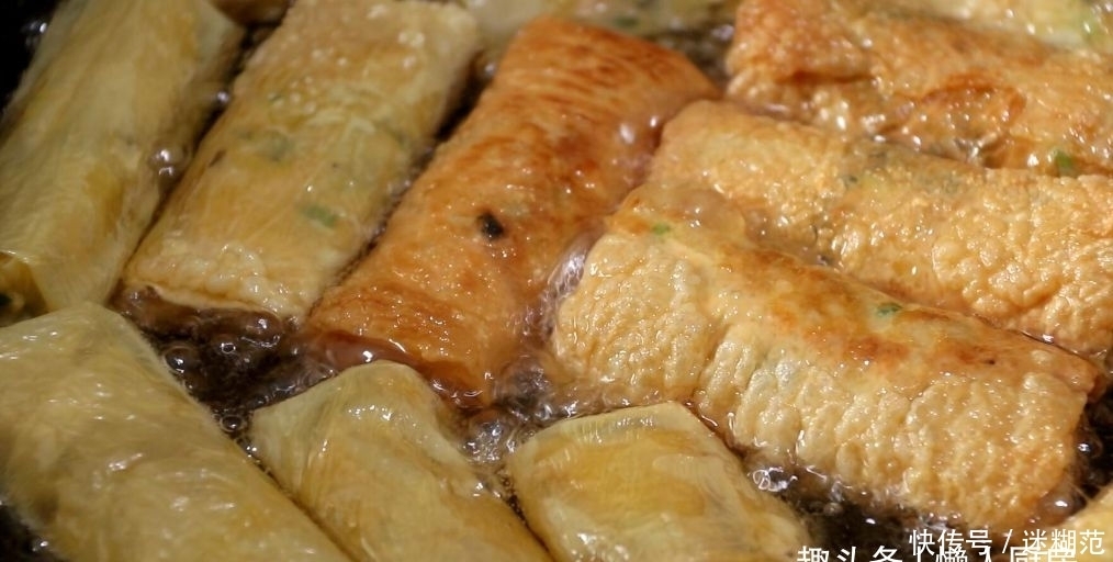 虾仁|豆腐皮别只会烧汤,配上虾仁和莲藕,做成小吃,口感很丰富