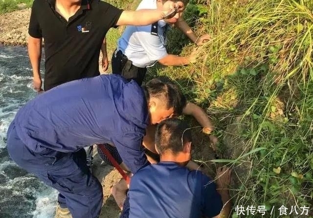 游泳|7岁孩子溪里游泳突然不见了!再一看,岸边涵洞伸出一只手