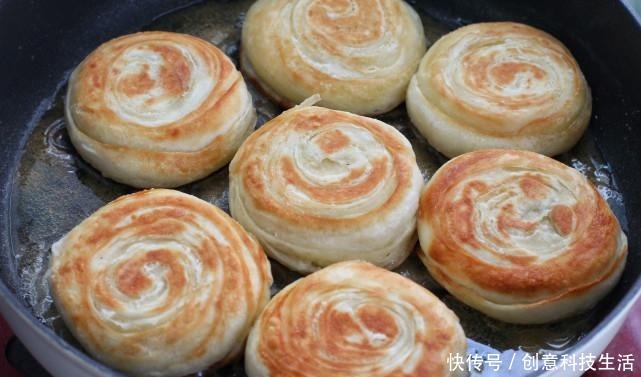 保证|油酥饼做法并不难，掌握正确配方和比例，保证层层酥脆一碰就掉渣