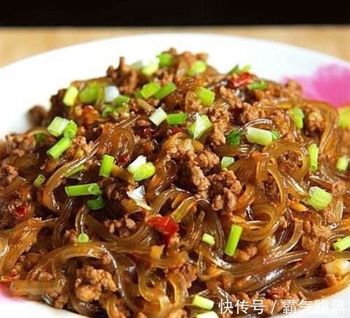 蚂蚁|蚂蚁上树,做法简便,粉丝充分吸收汤汁的味道,美味下饭