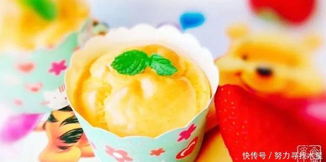 宝宝|入秋后,妈妈做的这款小蛋糕火了,宝宝特别爱吃,完全吃上瘾了