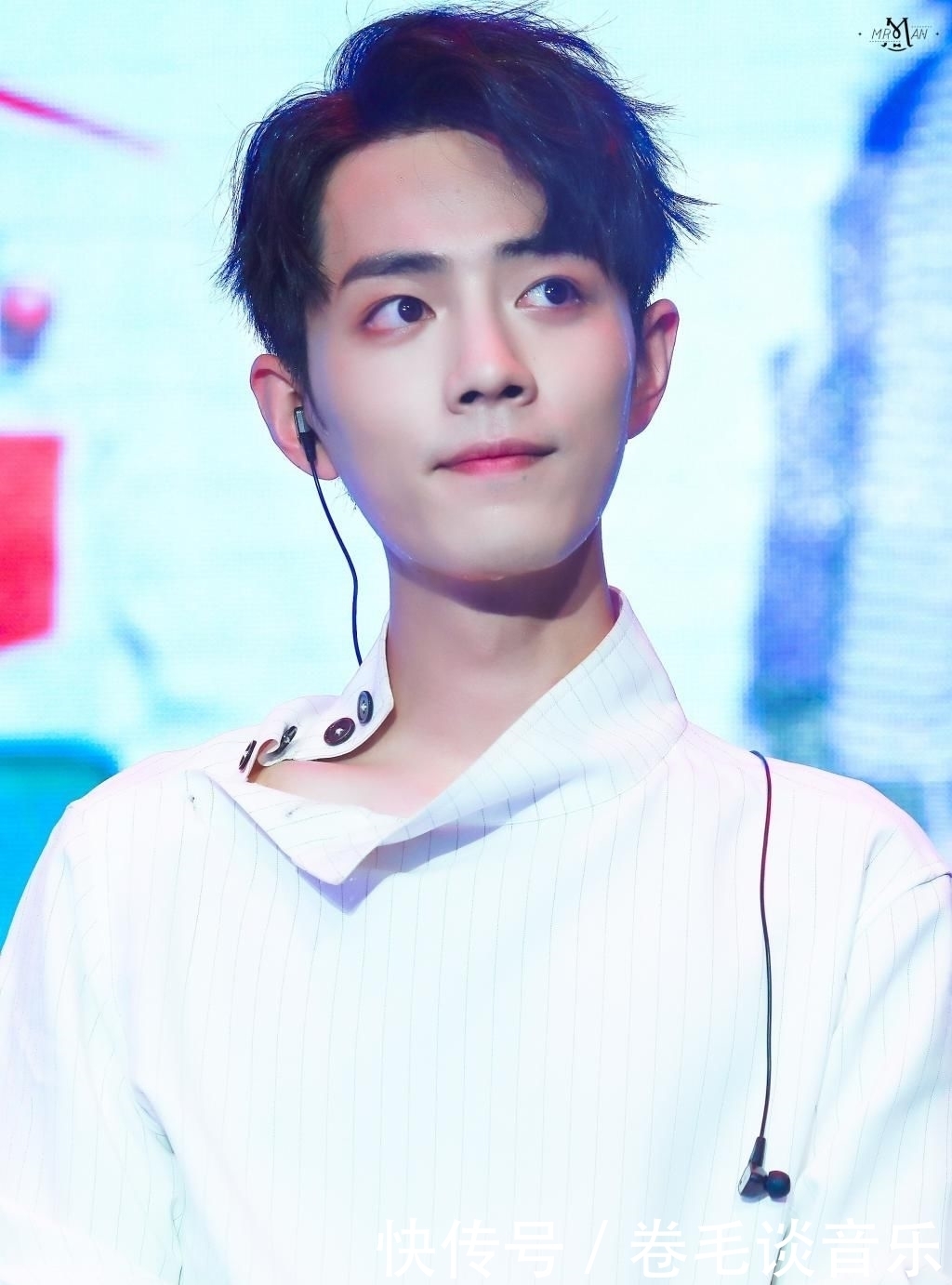  广播电台|肖战再次“空降”，重庆交通广播电台听到他的声音：向快乐出发！