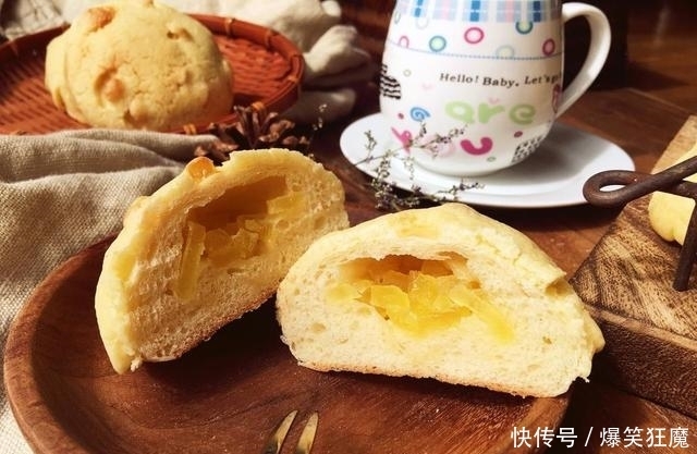 菠萝包|简单易做的一款小面包,清香酸甜不会腻,自己制作干净又卫生