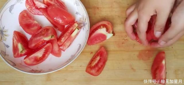 错误|两个茄子三西红柿，好吃到不可思议，简单，几乎没有错误