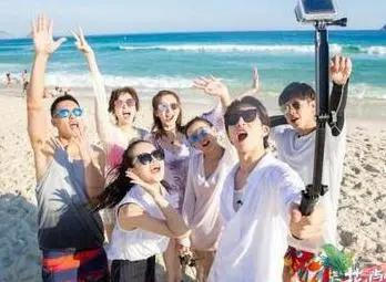  和郭麒麟|看过《拜托了冰箱》，给井柏然的朋友圈跪了！这交际能力堪比何炅