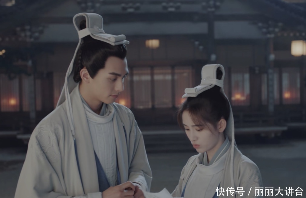 乌龙奶茶|吃土少女偷偷美成仙——平价口红篇