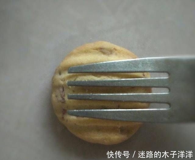 家里|家里能做的有玫瑰香味的饼干很好吃