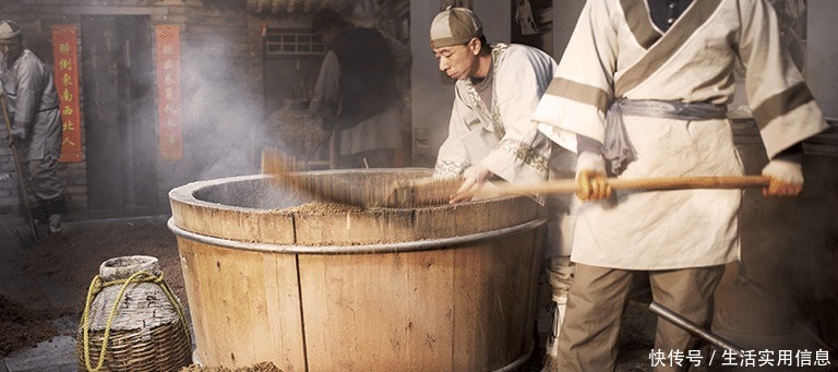 桂林三花酒|超市这4款“平价”白酒,其实都是纯粮好酒,十个酒鬼九个爱喝
