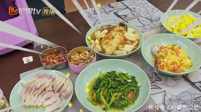 午餐|看了贾静雯家的午餐,再看霍思燕家的午餐,看看就知道谁嫁得好!