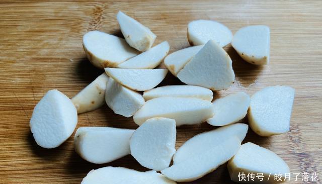 入秋|入秋后,不要放过这种碱性食物,你可以在锅里炖美味吃