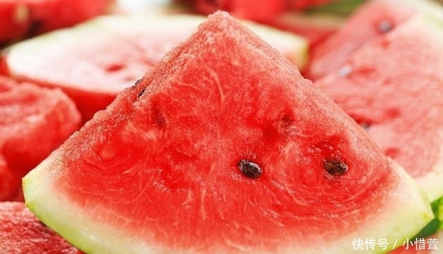 秋瓷炫|秋瓷炫吃普通的西瓜就火了, 看完韩国的物价知道了!