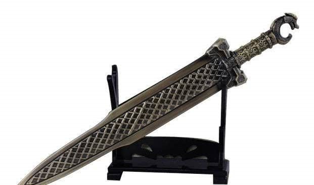 宝剑|古代4把真实存在皇帝佩剑，1把锋利无比，最后1把连现代都难以仿制！