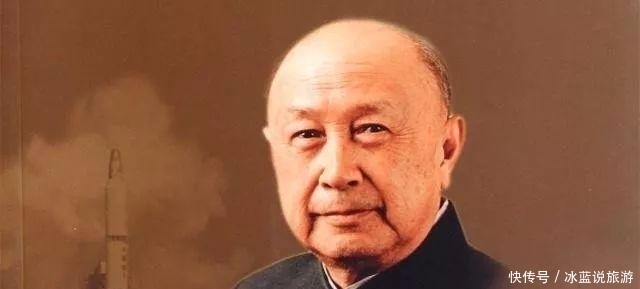  划掉|钱学森参加国宴却找不到自己座位，服务员：主席把你名字划掉了！