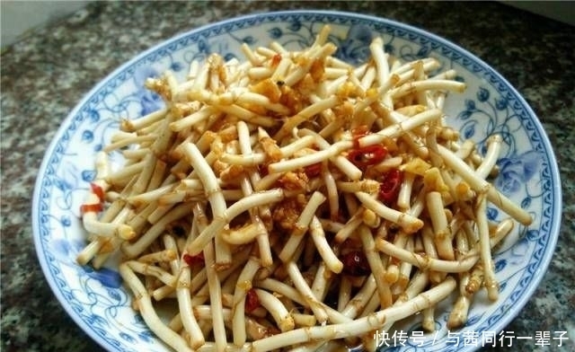 到处|天然青霉素。清热解毒,消炎生火。南方农村到处都是