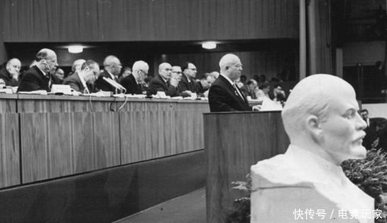 份报告|赫鲁晓夫的杀手锏，彻底将斯大林拉下了神坛！