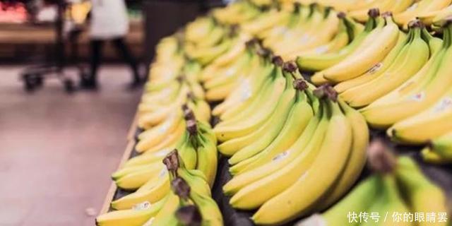 买香蕉的时|买香蕉,应该挑选“直的”还是“弯的”?原来差别很大,涨知识了