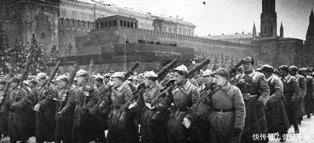 苏联|德军进攻莫斯科，苏联老兵含泪对德军大将说亲人，你们来晚了！