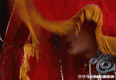 接触|一女子花七千多买金手镯竟褪色,工作人员:接触汞了