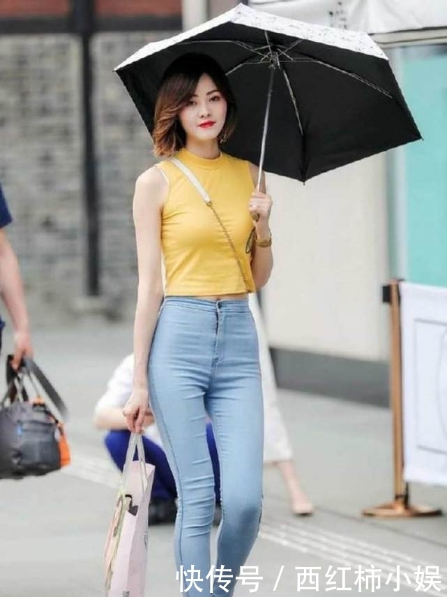 腿部线条|牛仔裤轻松调整线条比例,完美的身材真叫人羡慕