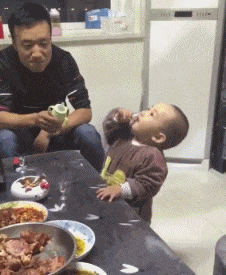 尾焰|搞笑GIF:飞机尾焰挺好看