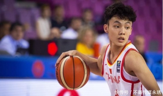 平台|新生代的后卫姜伟泽和徐杰谁更优秀?