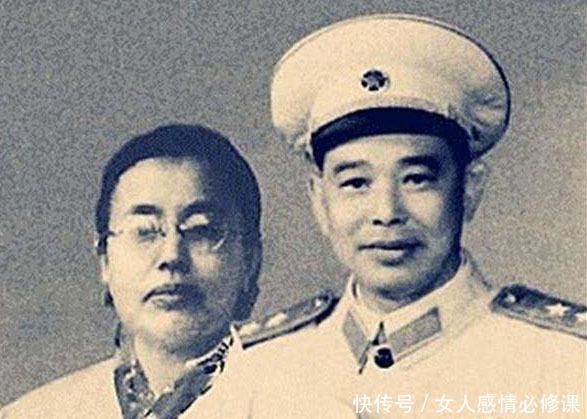 开国|开国中将前妻的女儿进城找父亲, 父亲说一句话, 她哭着走了