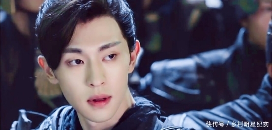 节目里|做为战神的凤凰,白长184的个字了,没想到你是这样胆小的邓伦