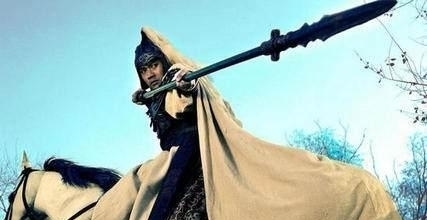 厉害|常胜将军赵云,与虎痴许褚两度单挑,那么他们谁更厉害