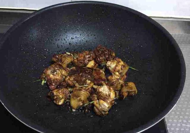 翻倍|它和鸡肉是“天生一对”,在家里经常这样吃,它们搭配营养翻倍!