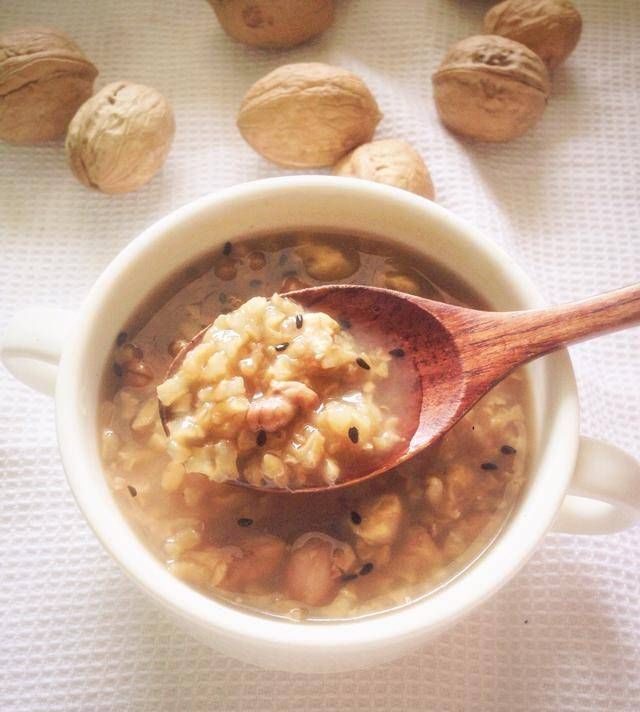 核桃|核桃花生粥为你的最爱做一份简单而营养的早餐